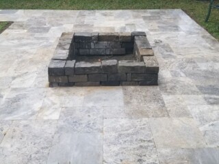 Multi size dry stack Ozark blue chop rock