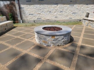 2x2 block patio with limestone joints