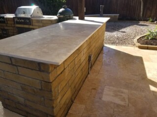 Bar topped with travertine