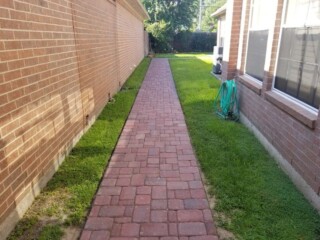 Cambridge cobble pavers