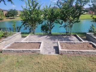 Charcoal color choprock, Rio cambridge cobble paver patio