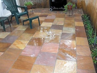 Desert rose running bond pattern