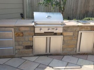 Oklahoma chop rock capped with Arizona flagstone
