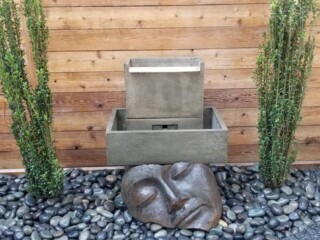 Modern concrete feature