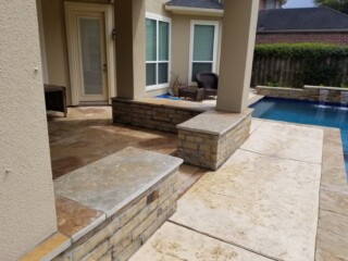 Oklahoma chop rock capped with Oklahoma flagstone